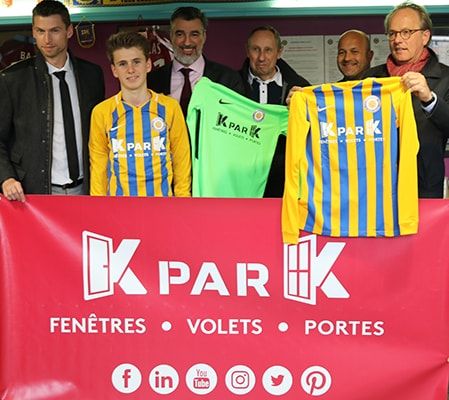 Directeur des ventes KparK, Président et joueur du MFC92 et Maire de Montrouge pour remise de maillots 