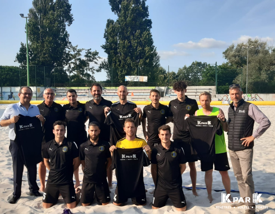 équipe sénior FC Saint-Médard-en-Jalles beach soccer photo équipe 